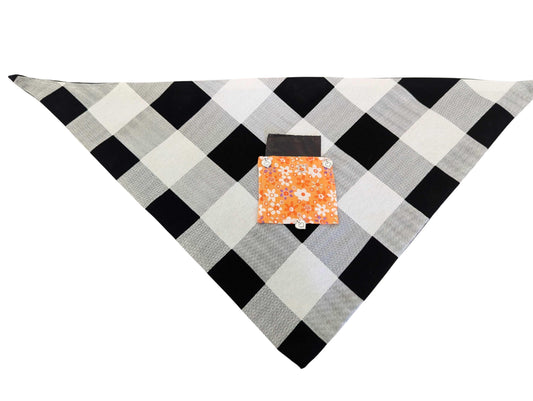 Checkered Pattern - Dog Bandanas M/L